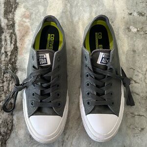 Converse • Chuck Taylor • Women’s • Sneakers • Size 7.5